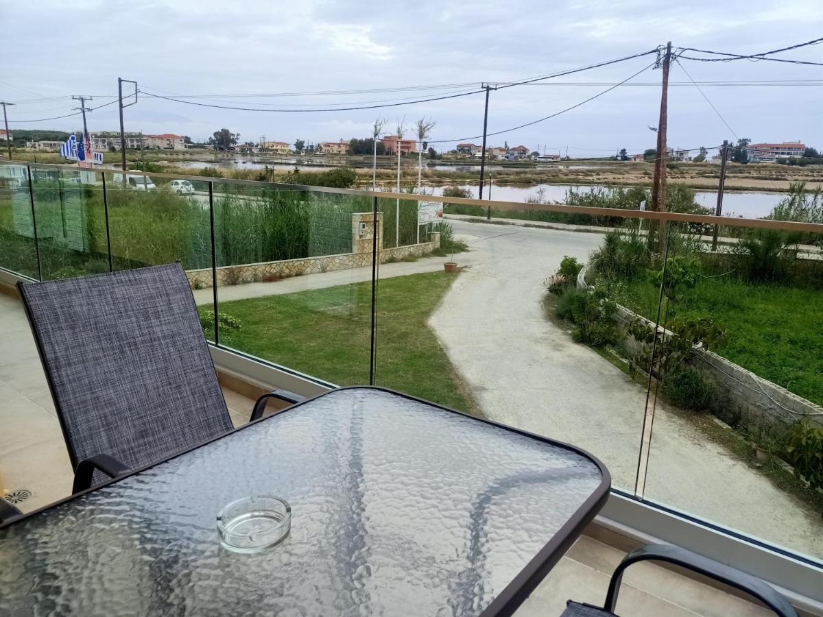 Almiriki Studios & Apartments 알리케스 외부 사진