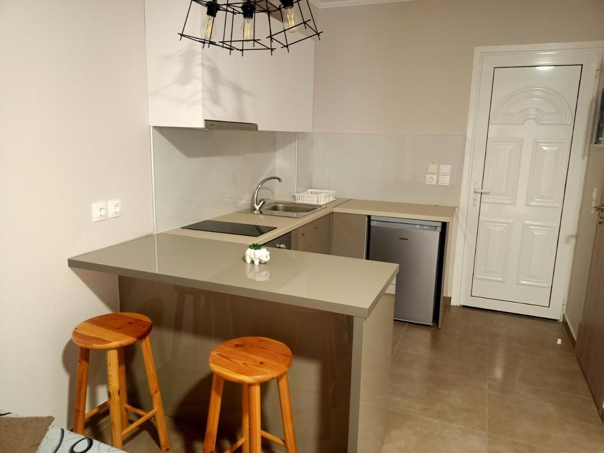 Almiriki Studios & Apartments 알리케스 외부 사진