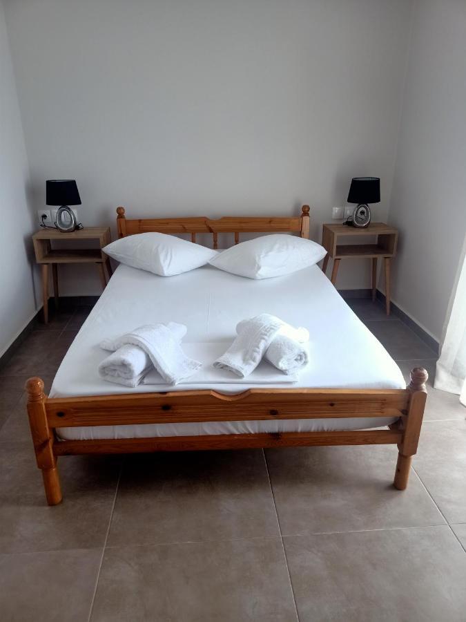 Almiriki Studios & Apartments 알리케스 외부 사진